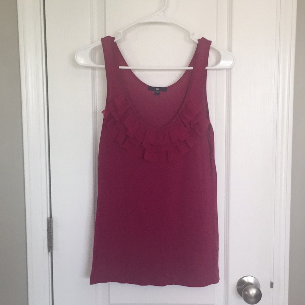 Burgundy detailed tank top